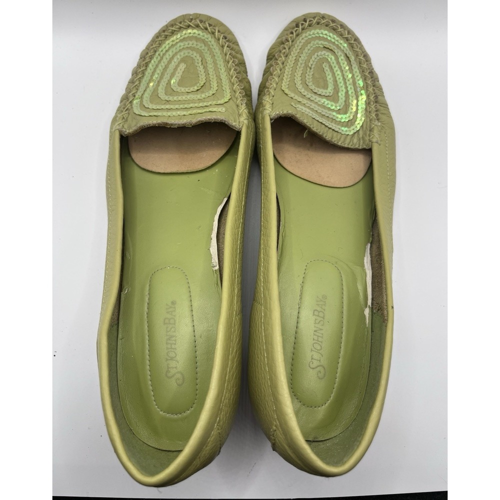 St. Johns Bay Womens 7.5 M Green Leather Sequin Moc Toe Kitten Heel Pumps Y2K